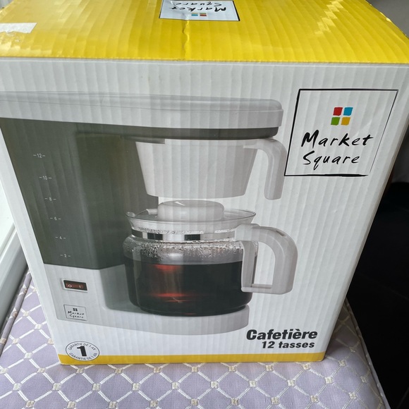 Market square coffee maker - Picture 2 of 3